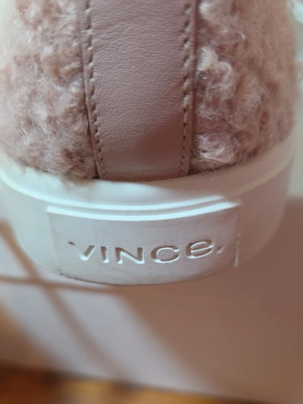 Vince Women’s Blair Slip On Sneaker Pink Faux Fur US Size 9.5 M